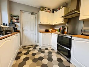 Photo 17- click for photo gallery